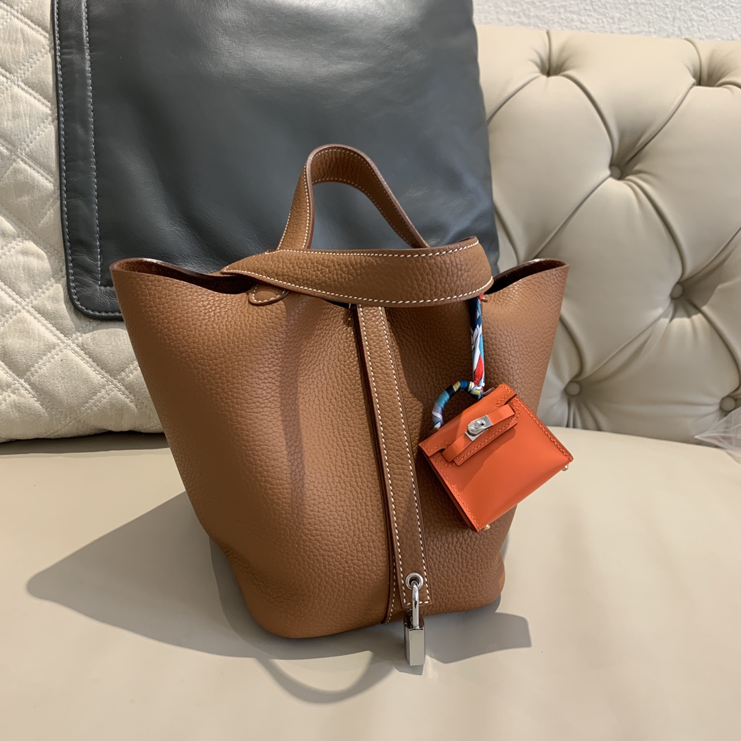 에르메스 피코탄 락18 골드브라운 은장 끌레망스 가죽